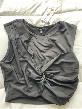Dynamite Black Twist-Front crop tank